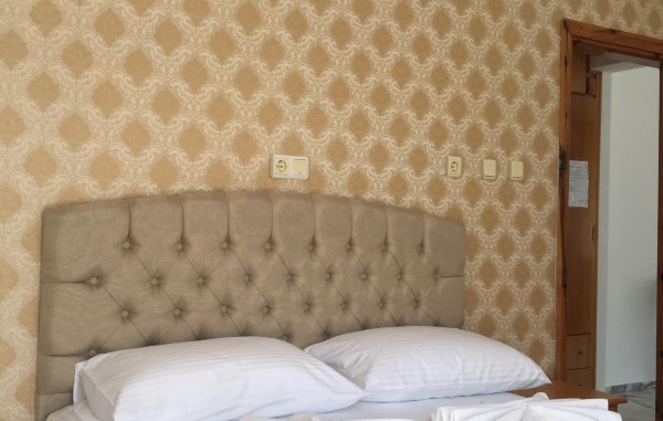 Güneş Apartments İçmeler