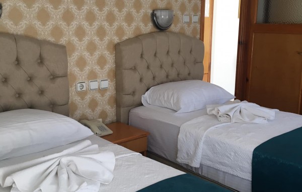 Güneş Apartments İçmeler