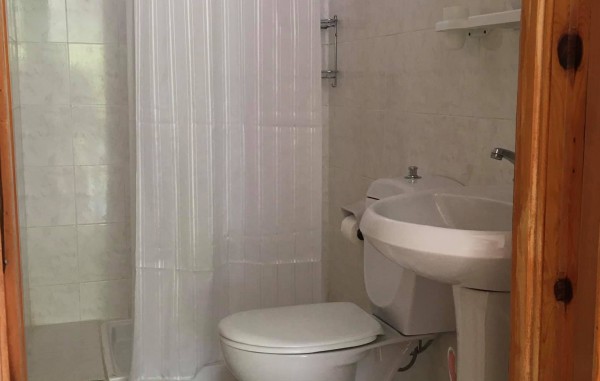 Güneş Apartments İçmeler