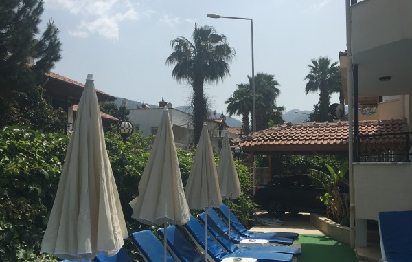 Güneş Apartments İçmeler